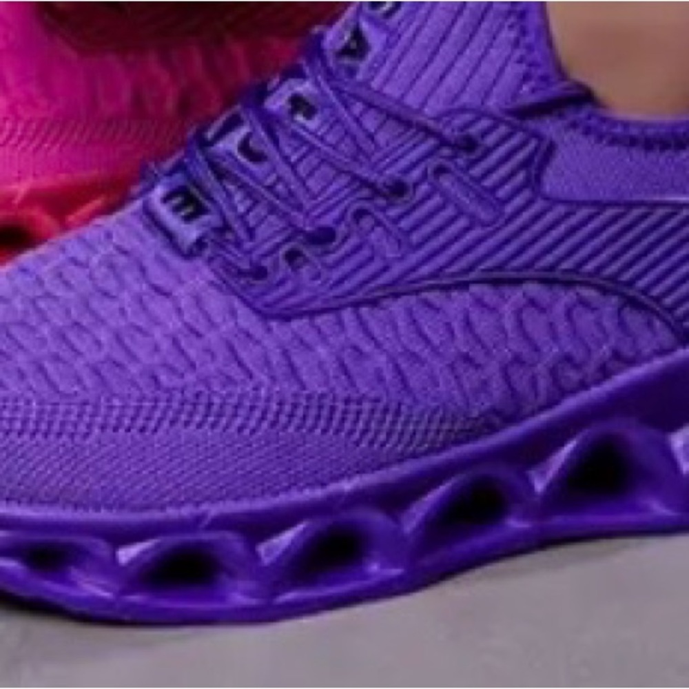 Womens breathable Non Slip Blade Tennis Walking Sneakers NWOT - Picture 4 of 5